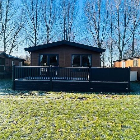 Loki'S Retreat Lodge With Hot Tub Йорк Екстер'єр фото