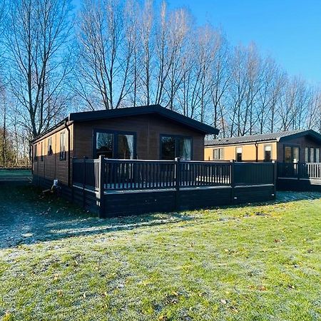 Loki'S Retreat Lodge With Hot Tub Йорк Екстер'єр фото